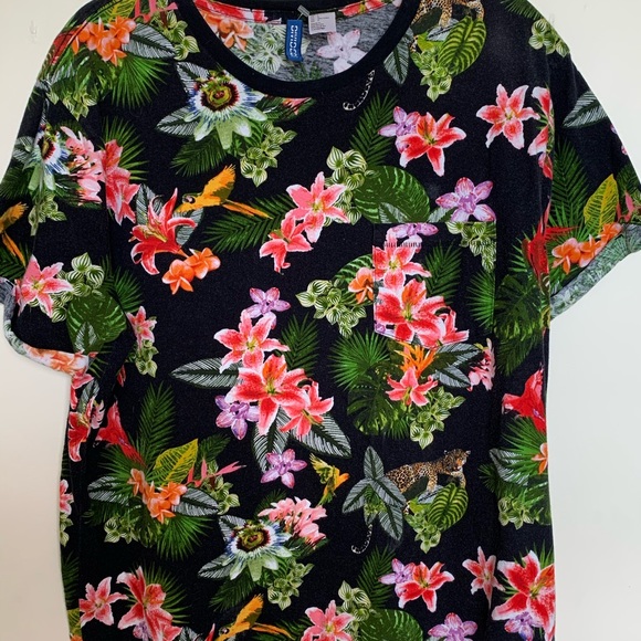 Men’s Casual T/Shirt - Picture 1 of 2